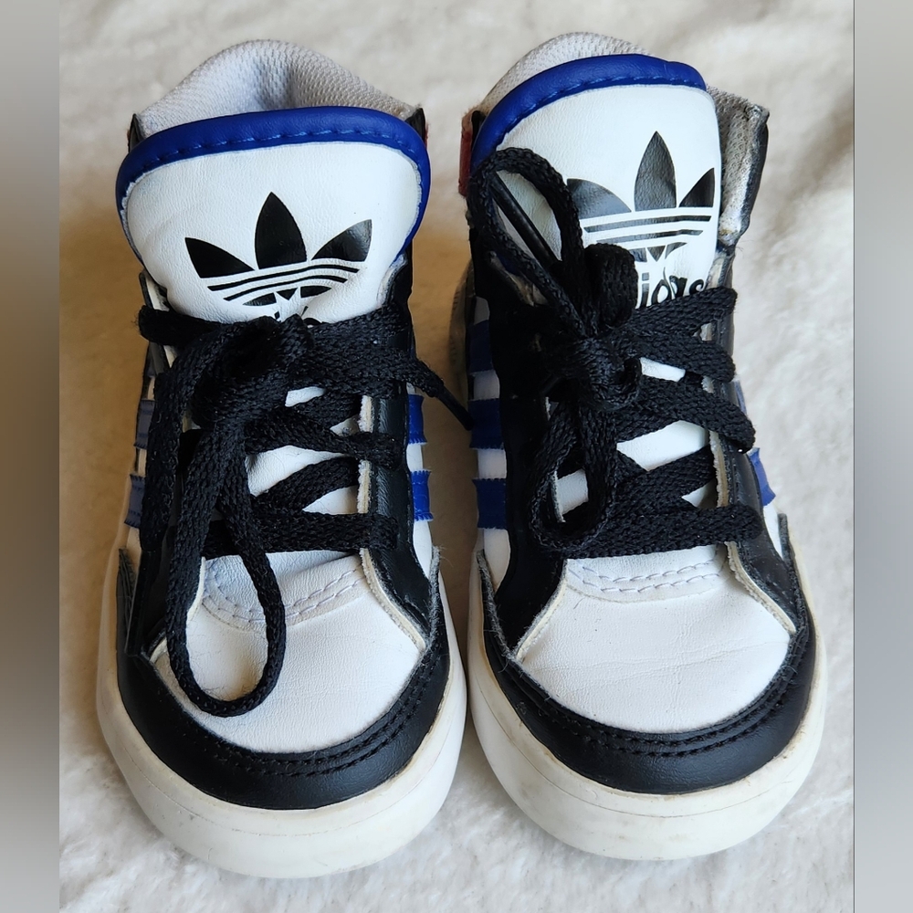 Adidas White, Black, and Blue Kids Sneakers High-Top Design